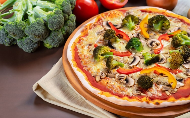 recipe Cauliflower Crust Pizza